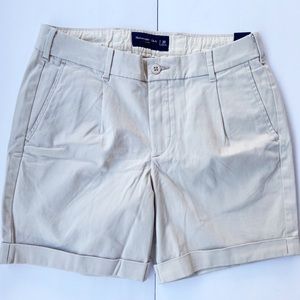 Abercrombie & Fitch Men 7" Light Khaki Stretch Cuffed-Hem Pleated Shorts Size 30